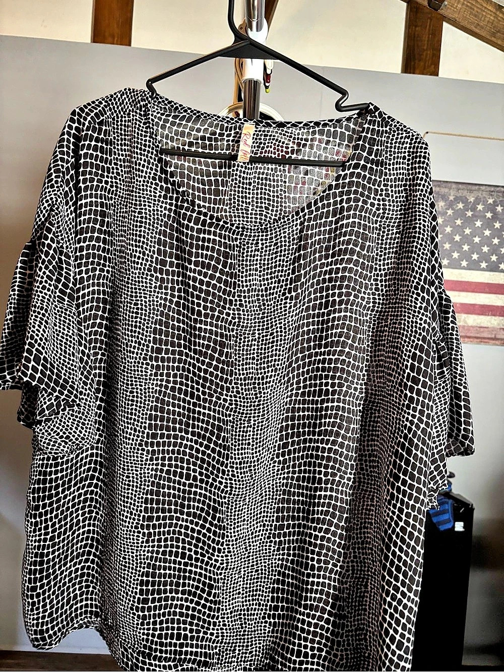 Red LollyWomen's Black & White Animal Print Tunic
